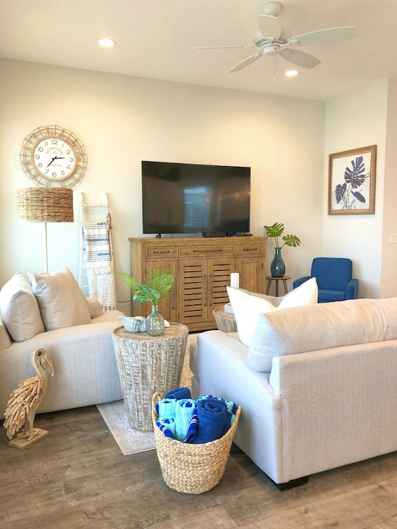 File Nov 14 2022, 7 04 46 PM